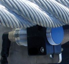 DW-AD-509-C8-390 8 x 8 (C8), PUR, 2 m, 3 kablolu Analog, Gerilim / Akım Endüktif Sensör